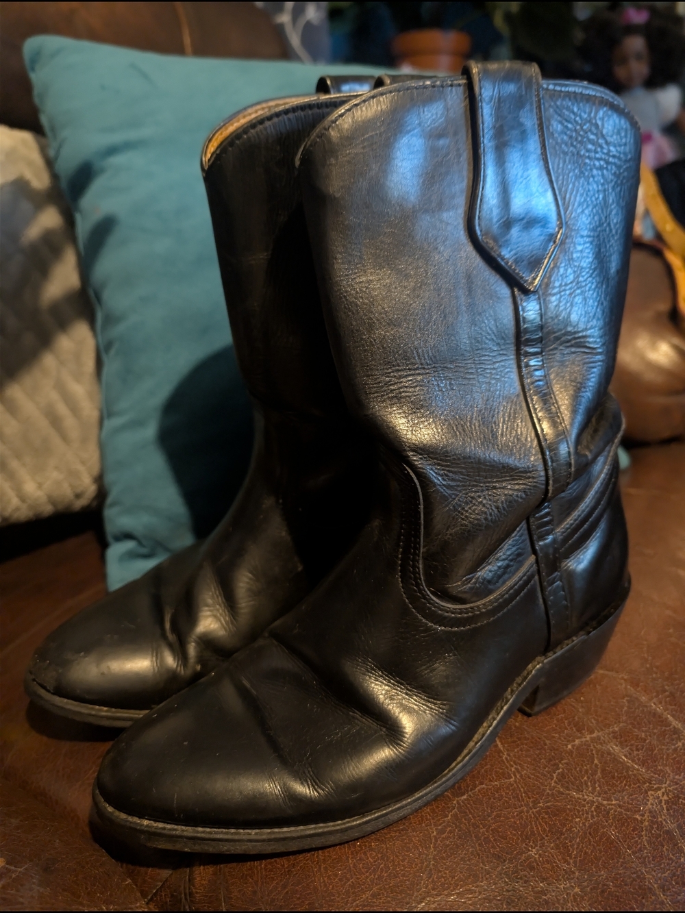 Frye Black Leather Western Pull-On Boots